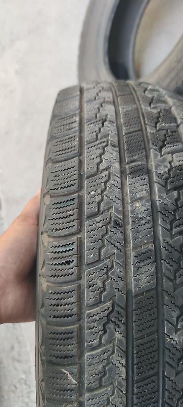 Шиналар: Продаётся корейский зимний шины липучка размер185/70/R14. год 2021 — 2