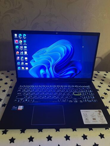 noutbuklar asus: İşlənmiş ASUS Vivobook, 15 ", Intel Core i7, 512 GB