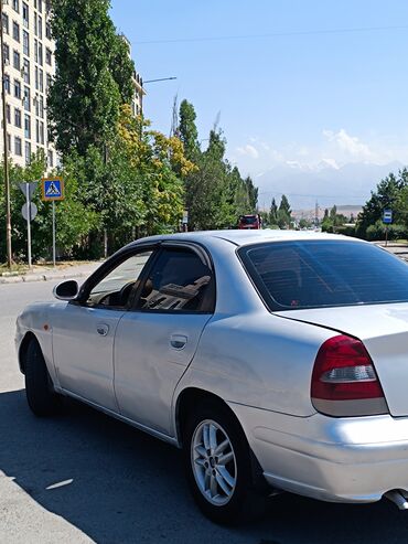 какие машины входят в комфорт яндекс такси в бишкеке: Daewoo Nubira: 2000 г., 1.5 л, Автоматтык, Бензин, Седан