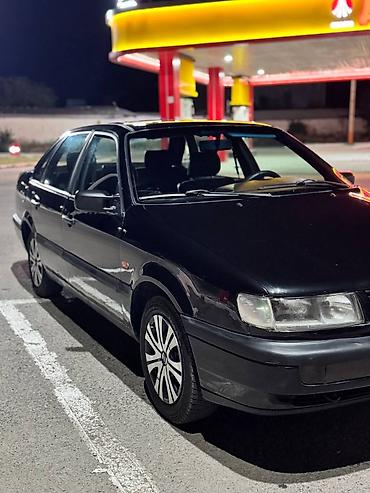 a8 d2: Volkswagen Passat: 1994 г., Седан — 1