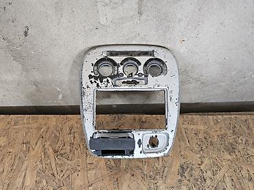 deu labo: Сenter console Daihatsu 2005 г., Б/у, Оригинал, Германия — 1