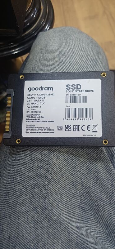 Elektron kitablar: Daxili SSD disk < 120 GB, İşlənmiş