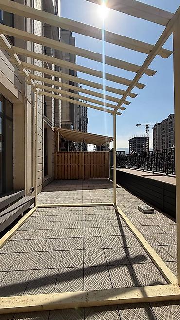 Продажа квартир: 2 комнаты, 65 м², 3 этаж — 12