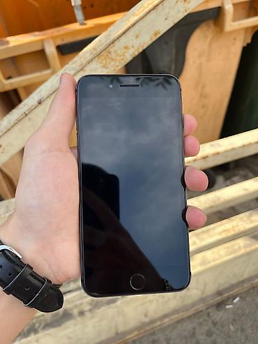IPhone 8 Plus, 128 GB, Space Gray, Simsiz şarj