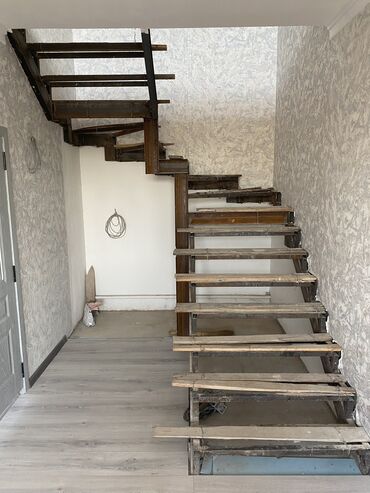 Деревянные лестницы: Үйгө жарашыкту жасап берем темирин — 16