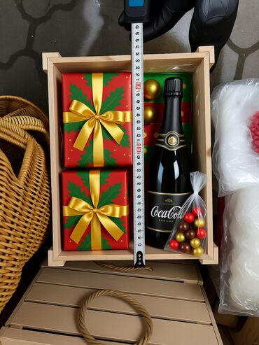 Подарки и сувениры: Подарочные ящики. размеры. 20 на 30 см. 450с 25 на 35 см 550 с 30 — 2