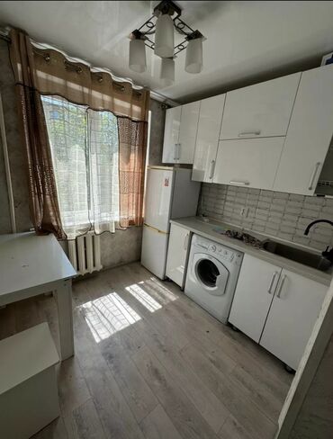 квартира лебединовка: 1 комната, 32 м², 104 серия, 3 этаж, Косметический ремонт