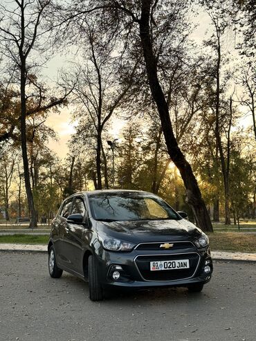 Chevrolet: Chevrolet Spark: 2017 г., 1 л, Вариатор, Бензин