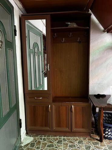 aftomatik qapilar: İşlənmiş, Açılan, 1 qapı Düz dolab, Ayaqqabı dolabı