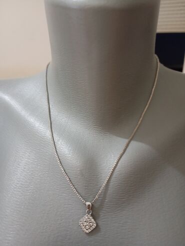 Torbe: Plišana torbica u obliku srca - Model: srce, mekani veštački krzneni — 130