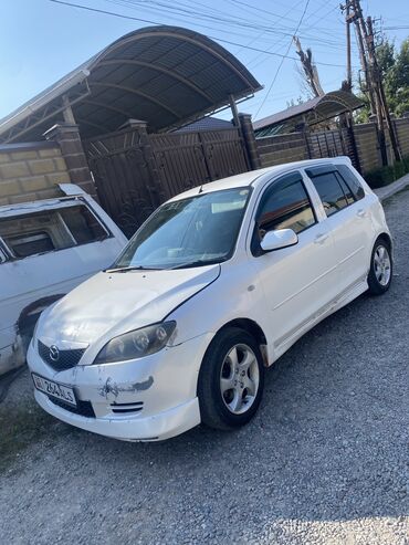 мазда демио цапфа: Mazda Demio: 2004 г., 1.5 л, Автомат, Бензин