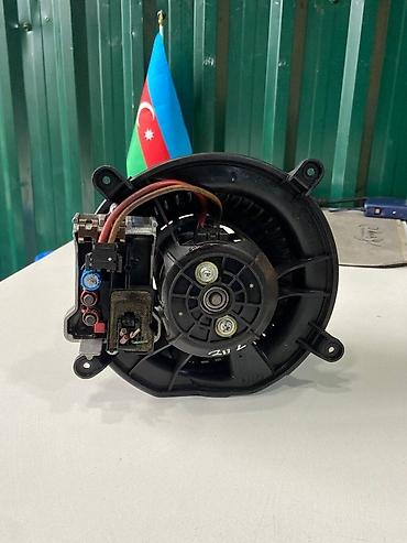 Pərlər, ventilyatorlar: Mercedes soba mühərriki Şəhər: Bakı Elanın növü: Ehtiyat hissələri — 5