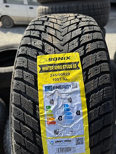 lexux 570: Шины 245 / 50 / R 20, Зимняя шипованная, Новый, Комплект, Легковые, Sonix — 1
