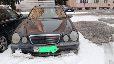 mercedes 124 kupe: Mercedes-Benz E 200: 2 l | 1999 il Universal