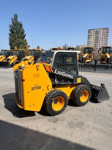 Ekskavatorlar: LiuGong mini Yukleyici ( bobcat ) CLG375B. istehsal ili 2024. Yeni