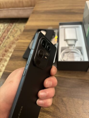 Infinix: Infinix Note 50, 256 GB, rəng - Qara, Simsiz şarj — 4