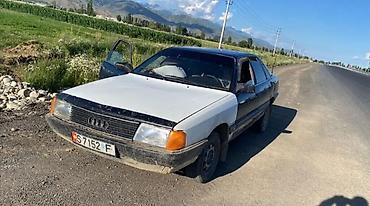 jak авто: Audi 100: 1988 г., 1.8 л, Механика, Бензин, Седан — 4