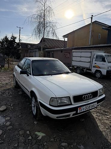 Audi: Audi 80: 1993 г., 2 л, Механика, Бензин, Седан — 2