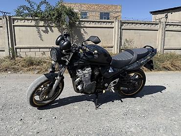 gsx 200: Мотоцикл Suzuki Bandit 600 в классическом дорожном исполнении. с — 1
