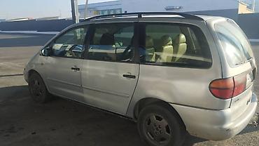 Volkswagen Sharan: 1996 г., Минивэн