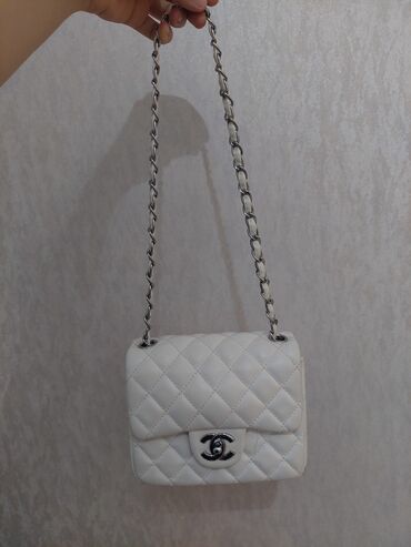 Çantalar: Əl çantası, Chanel, İşlənmiş