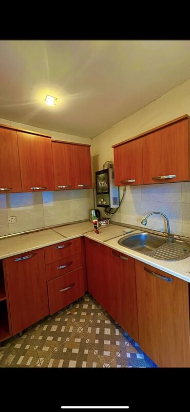 Günlük kirayə evlər: 300 kv. m, 8 otaq, Qaz — 31