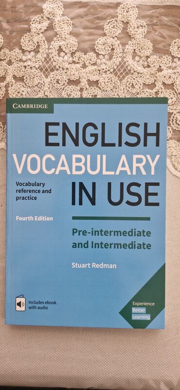 Lixiang: Məhsul: Cambridge “English Vocabulary in Use: Pre-intermediate and