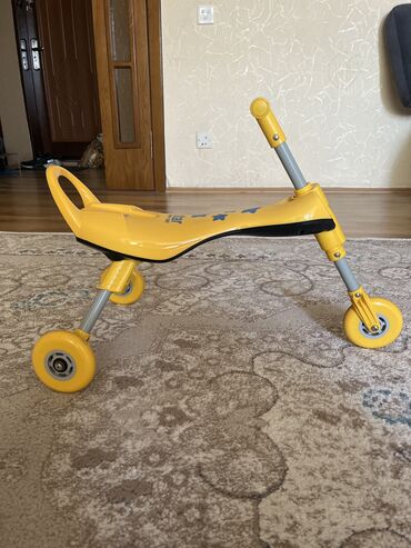 детский велосипед байк: Продается детский трехколесный беговел (беговелок) в ярко-желтом