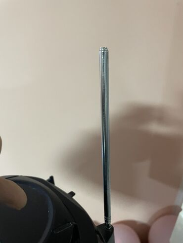 Zvučnici i stereo sistemi: Radio radi antena ne moze skroz da se izvuce ali odlicno radi radio — 8