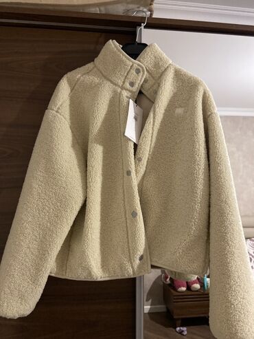qaqa geyimi: Calvin Klein, S (EU 36)