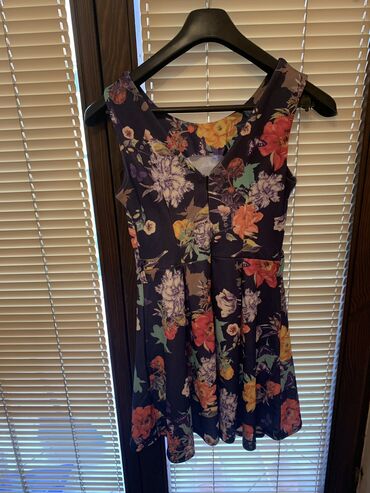 haljinice sa perjem: M (EU 38), bоја - Šareno, Drugi stil, Na bretele