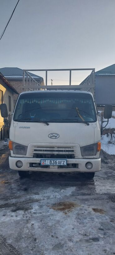 Легкий грузовой транспорт: Легкий грузовик, Б/у