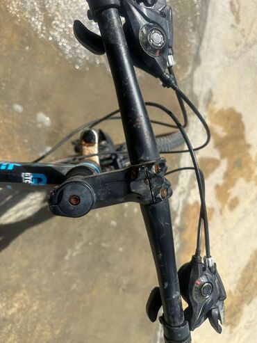 velosiped kaskası: İşlənmiş Dağ velosipedi Adidas, 24", sürətlərin sayı: 7, Ödənişli çatdırılma