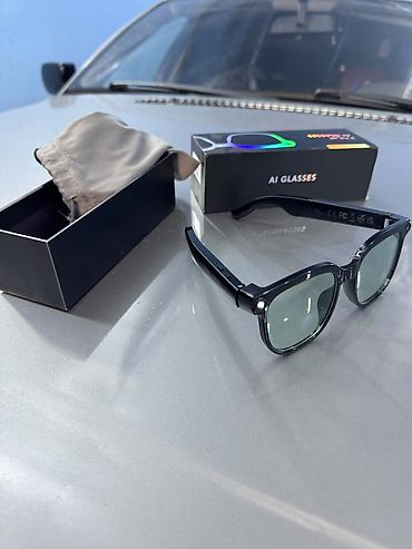 AI Glasses – ağıllı eynək Xüsusiyyətlər: - Daxili kamera: çərçivənin
