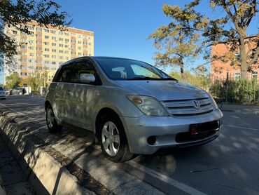 Toyota: Toyota ist: 2003 г., 1.3 л, Автомат, Бензин, Хэтчбэк