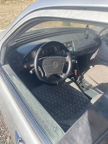 e klass: Mercedes-Benz C-Class: 1993 г., 2 л, Механика, Газ, Седан — 2