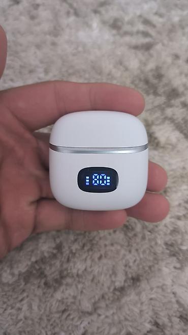 macbook 16: Беспроводные BT-наушники HOCO EQ1 в белом цвете. Модель с Bluetooth — 2