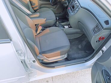 Kia: Kia Rio: 1.4 l | 2010 il Hetçbek — 9