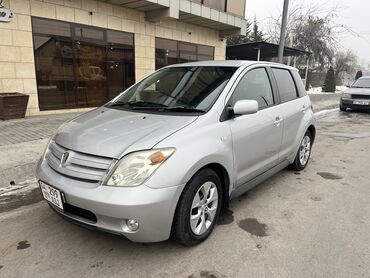 Toyota: Toyota ist: 2003 г., 1.5 л, Автомат, Бензин