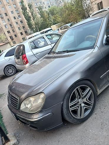 Mercedes-Benz S-Class: 2002 г., Седан