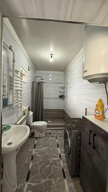 Продажа домов: 3 комнаты, 120 м², 4 соток, Бишкек, Ак-Ордо 3 ж/м Собственник — 7