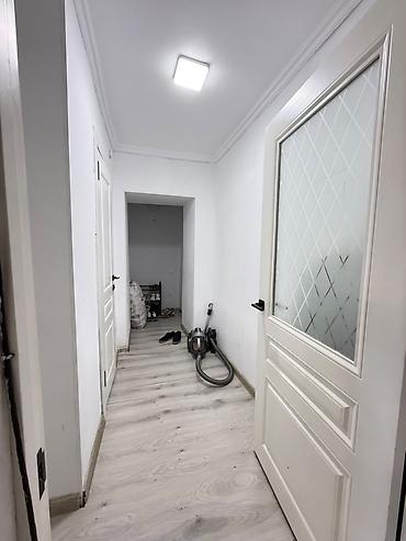 single room flat: 1 комната, 32 м², Ак-Кеме Индивидуалка, 1 этаж, Евроремонт — 6