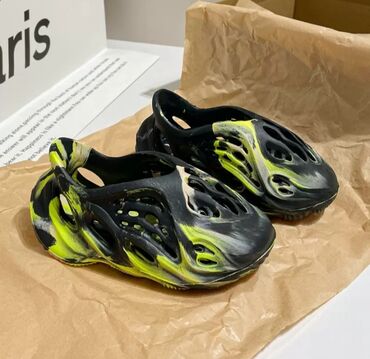 Босоножки, сандалии, шлепанцы: Мужские сандалии, 37, Adidas Originals, Новый, цвет - Черный, Самовывоз, Бесплатная доставка, Платная доставка