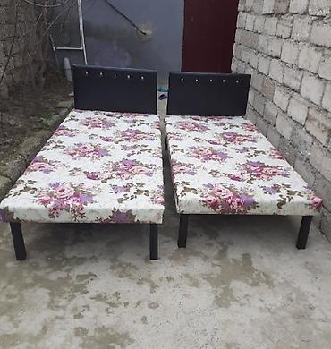 Kravat taza 
Hazırı var 
Çatdırılma münasib qiymata — 1
