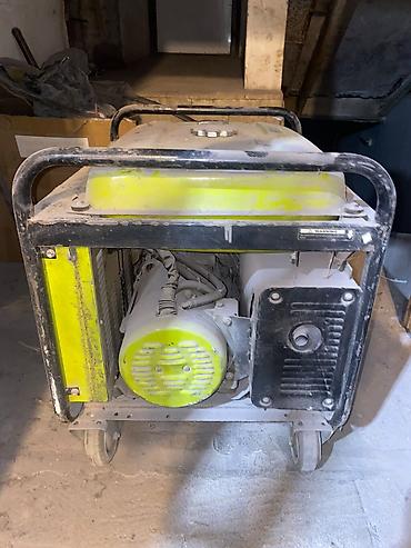 tecili generator satıram: Qenerator yaxsi veziyetdedir.sadece isledmemisem — 2
