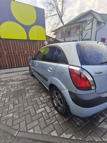 Kia: Kia Rio: 2006 г., 1.4 л, Механика, Бензин, Хэтчбэк — 4