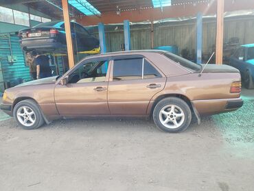 купить машину мерседес: Mercedes-Benz E-Class: 1989 г., 2.3 л, Механика, Бензин, Седан