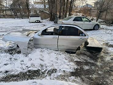 полик w220: Капот - Марка: Mercedes-Benz - Модель: W220 - Тип детали: Кузовные — 6