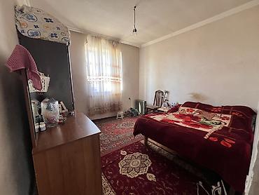 bineqedide: Binəqədi qəs. 3 otaqlı, 90 kv. m — 2