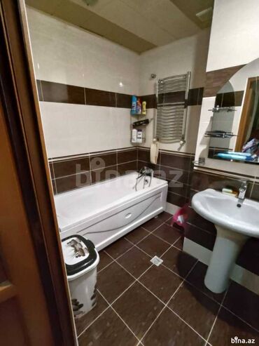 Uzunmüddətli kirayə mənzillər: Nizami rayonu Bakıxanov qəsəbəsi (Koroğlu və Qara Qarayev metrolarına — 9